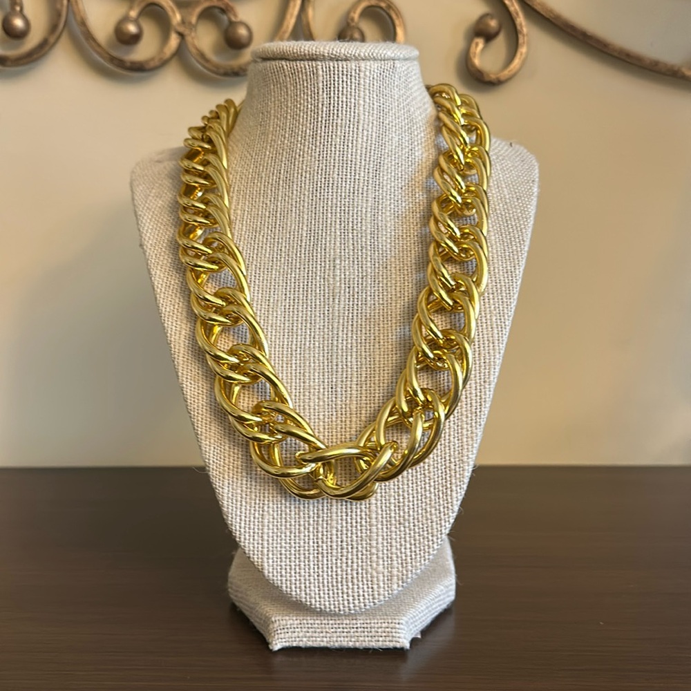 R. J. Graziano Signed Goldtone Chain Link Runway Necklace
